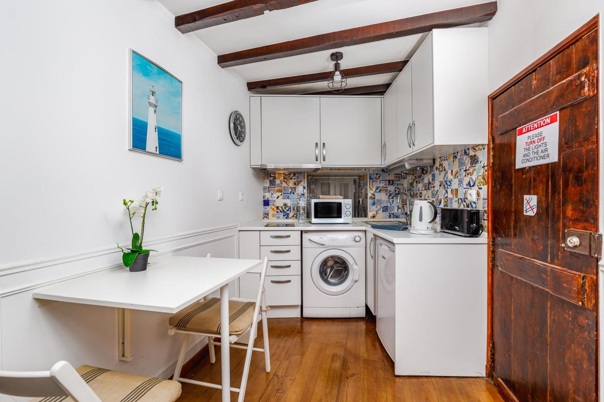 Typical Apartment Alfama-Center Lisboa Dış mekan fotoğraf