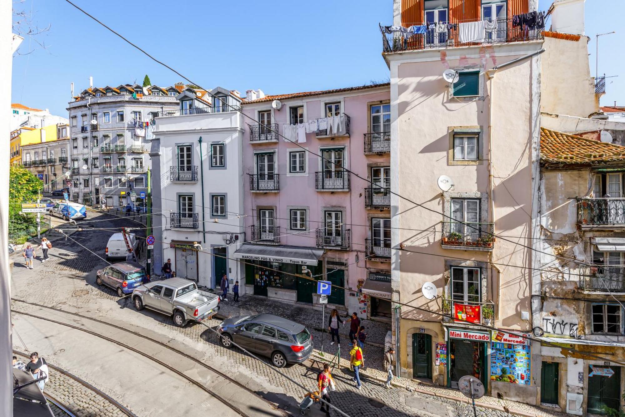 Typical Apartment Alfama-Center Lisboa Dış mekan fotoğraf